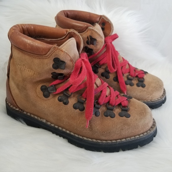 dunham hiking shoes
